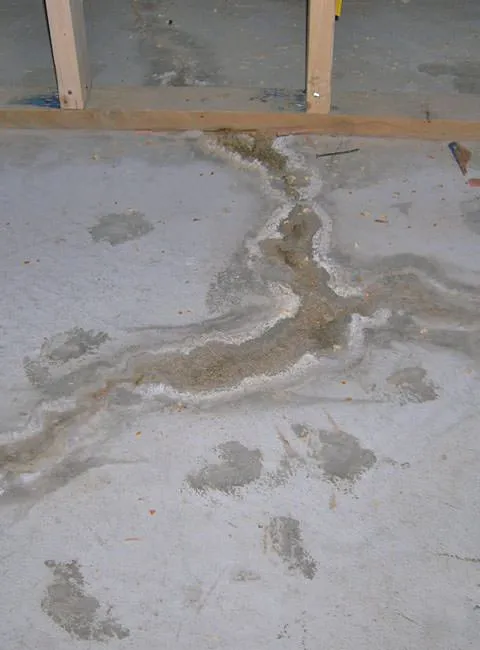 Réparation de fissure de fondation — chantier 8 sur la Rive-Nord de Montréal