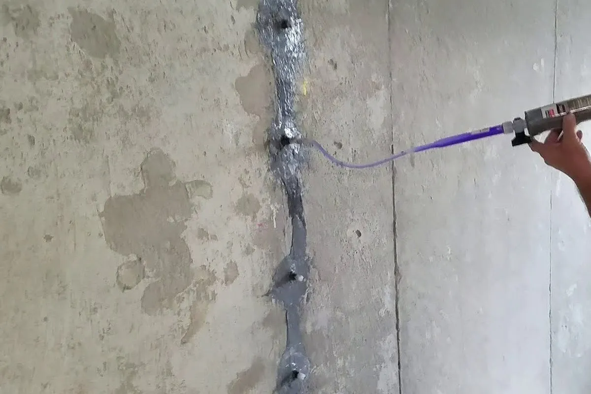 Réparation de fissure de fondation — chantier 10 sur la Rive-Nord de Montréal